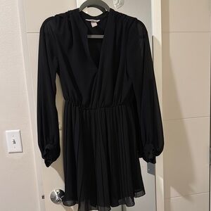 Elegant Black Long Sleeve Dress